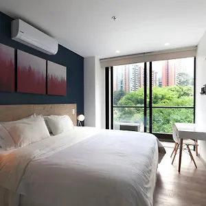 https://apt-gorgeous-2-bedroom-in-el-poblado.colombiamedellinhotels.com